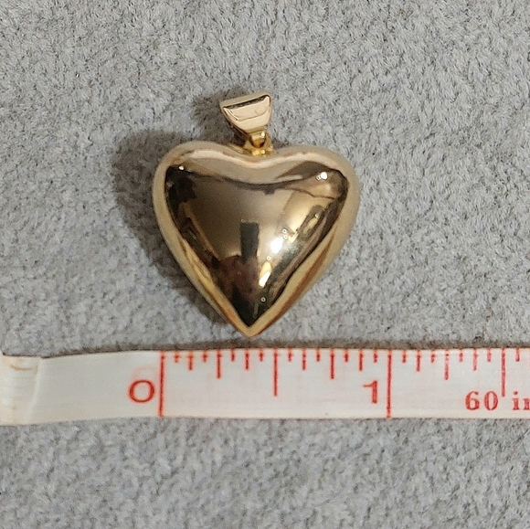 Vintage gold puffy heart pendant - Picture 3 of 4